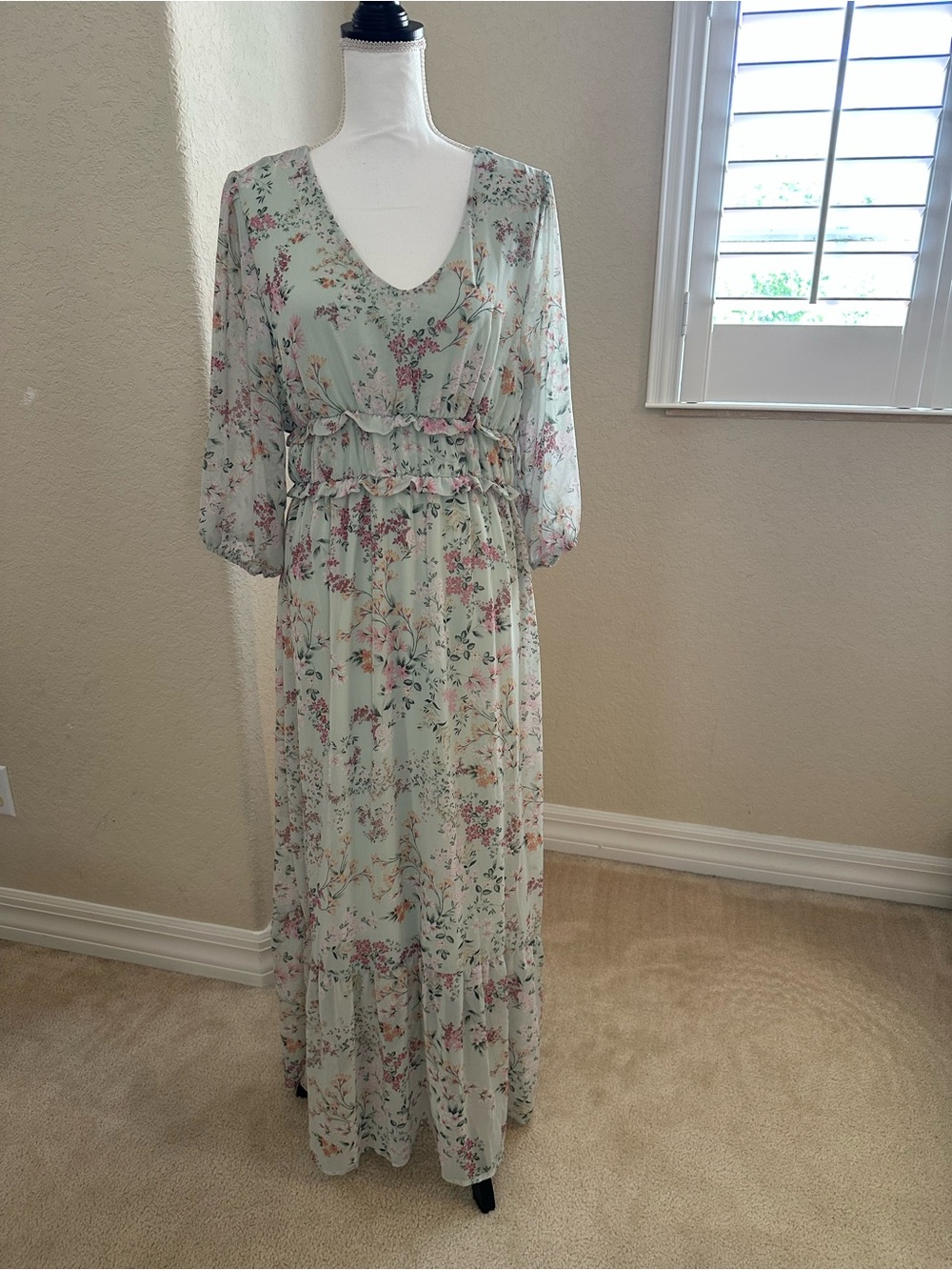 Mint Green Floral Maxi Dress with Elastic Smocked Waist